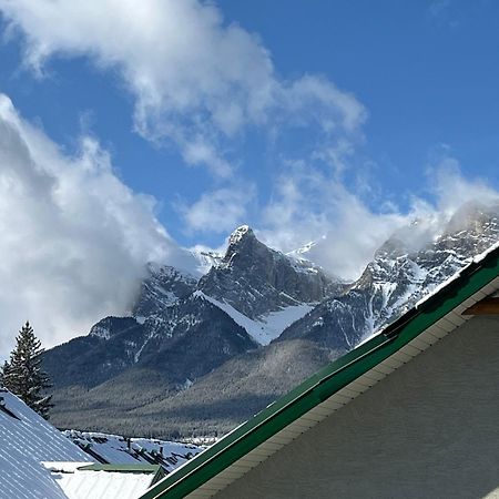Banff Wood Lodge Canmore Exteriör bild